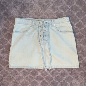 Jean skirt with a lace up front